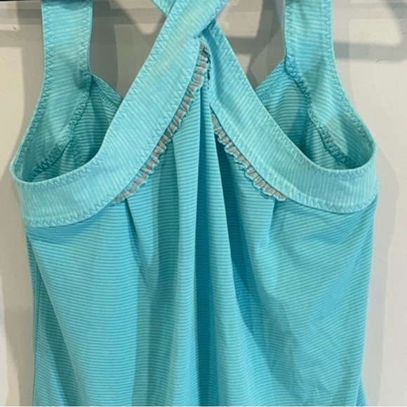 Lululemon spirit tank- Angel Blue- size 6 - Picture 6 of 7